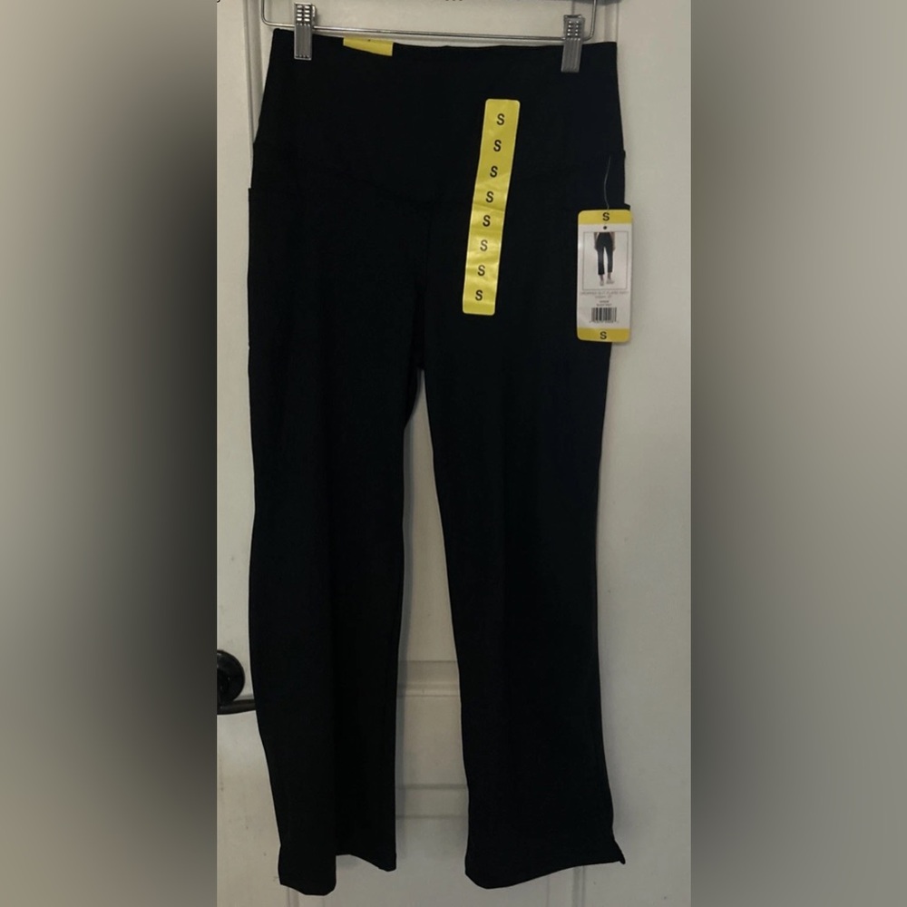 NEW Jockey Ladies Yoga Capri Cropped Slit Flare Stretch Pant Black Sz Small